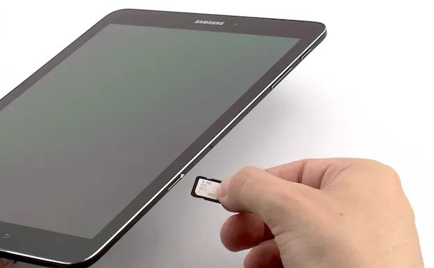 Comment insérer une carte SIM dans une tablette Samsung Galaxy Tab 2 ? 70