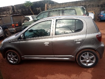 Toyota Yaris 2002