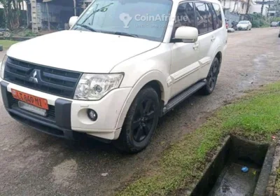 Mitsubishi Pajero 2011