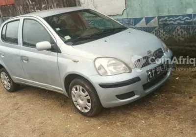 Toyota Yaris 2004