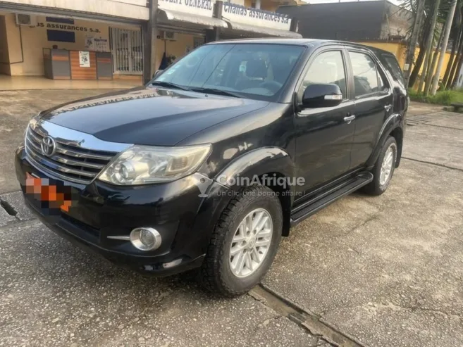 Toyota Fortuner 2013