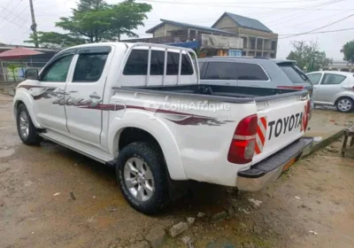 Toyota Hilux 2010