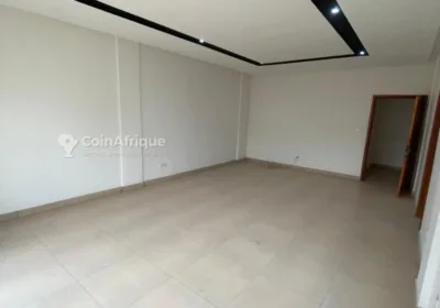 Location appartement 4 pièces – Douala