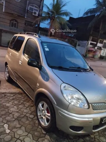 Toyota Yaris 2005