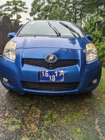 Toyota Yaris Vitz 2010