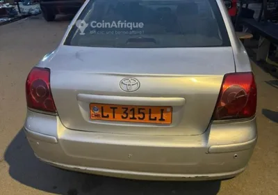 Toyota Avensis 2005