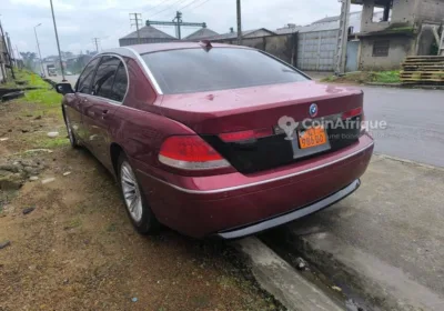 BMW 745i 2004