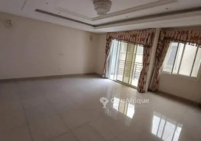 Location appartement 3 pièces – Douala