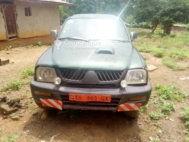 Mitsubishi L 200 2004