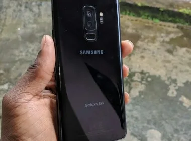 Samsung Galaxy S8+ – 64 gb