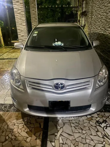 Toyota Auris 2011