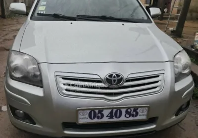 Toyota Avensis 2004