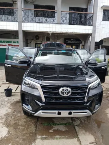 Toyota Fortuner 2024