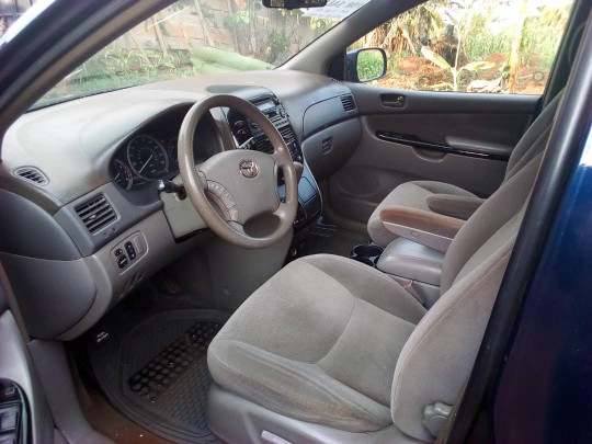 Toyota Sienna 2006