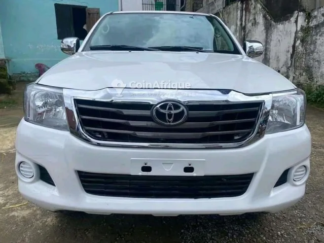 Toyota Hilux 2013