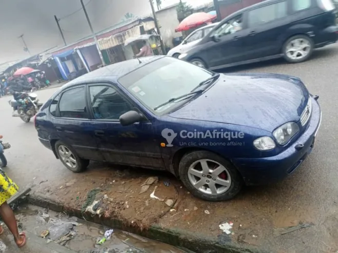 Toyota Corolla 111 2002