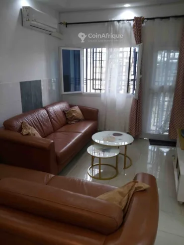 Location appartements meublés 3 pièces – Douala