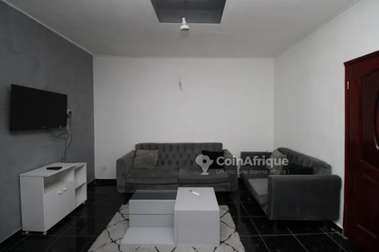 Location studio meublé – Douala Bonapriso