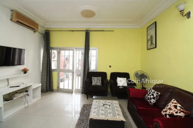 Location appartement meublé – Douala Makepe