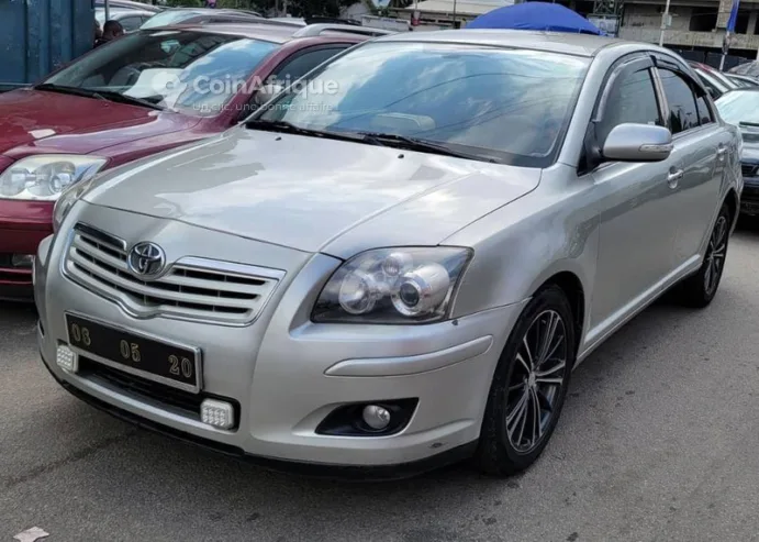 Toyota Avensis 2005