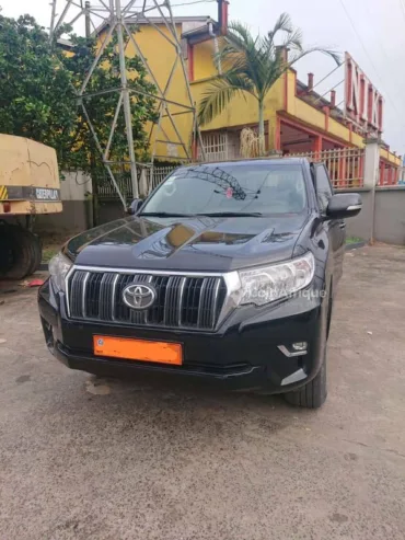 Location Toyota Prado