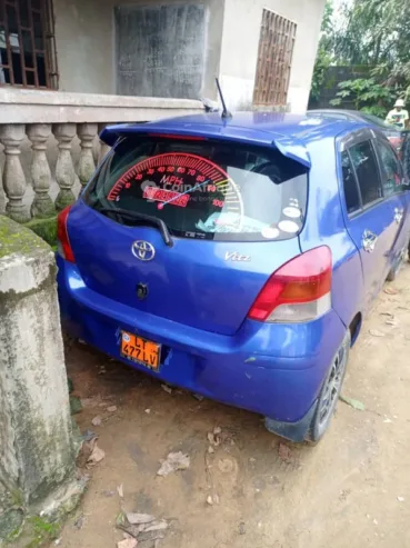 TOYOTA Yaris 2009