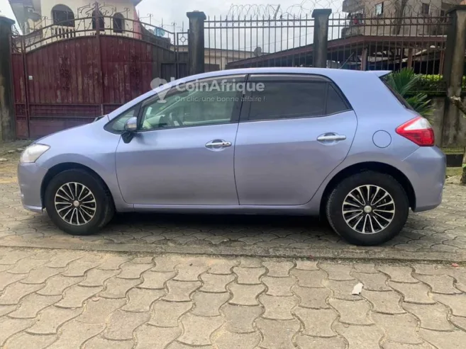 Toyota Auris 2010