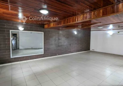 Location appartement 4 pièces – Bonapriso