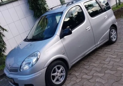 Toyota Yaris 2003