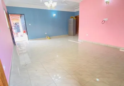 Location appartements 06 pièces – Douala