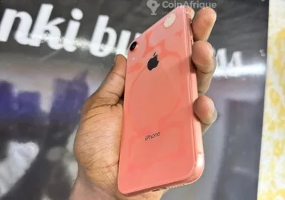 iPhone XR – 64Go