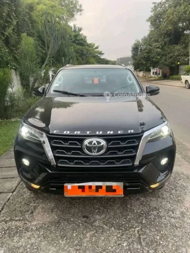 Toyota Fortuner 2023