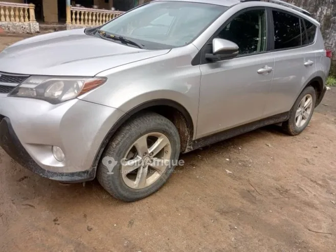 Toyota RAV4 2014