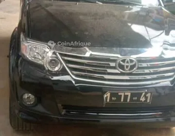 Toyota Fortuner 2012