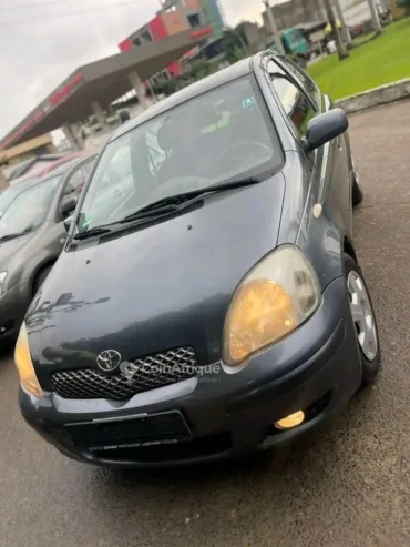 Toyota Yaris 2005