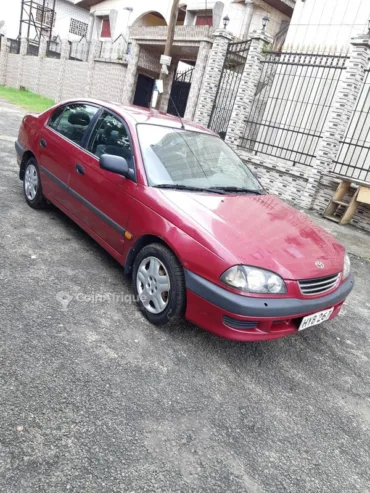 Toyota Avensis 1999