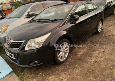 Toyota Avensis 2012