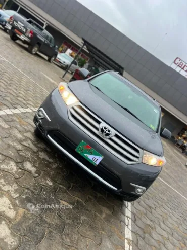 Toyota Highlander 2012