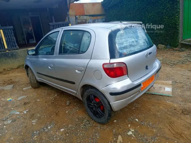 Toyota Yaris 2003