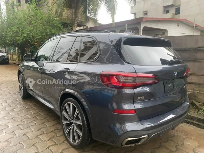 BMW X5 2022