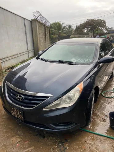 Hyundai Sonata 2012