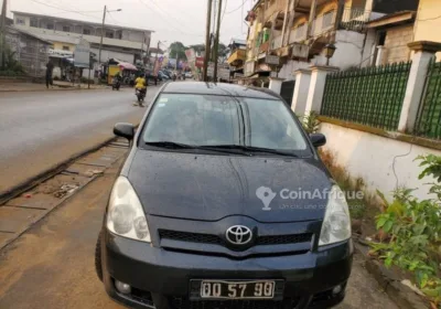 Location Toyota Corolla Verso 7 places