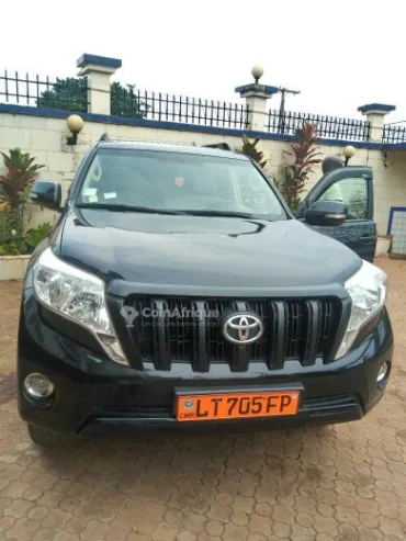 Location Toyota Prado TXL