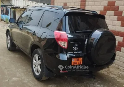 Location Toyota Rav4