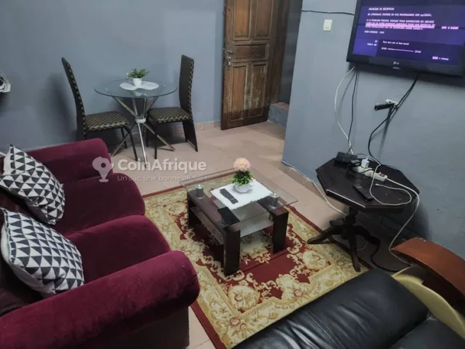 Location studio meublé – Douala Bonapriso  rue koloko