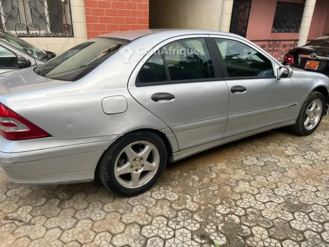 Mercedes-Benz C 2007