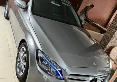 Mercedes Benz C200 2014