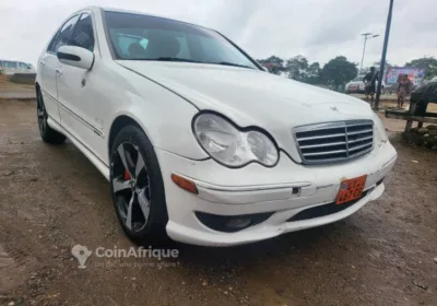 Mercedes-Benz C230 2005