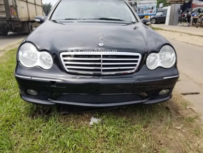 Mercedes-Benz C230 2006