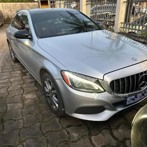 Mercedes Benz C300 2016